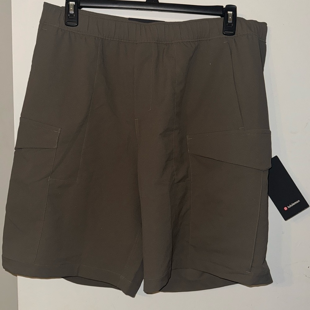 Lululemon Cargo Pocket Short